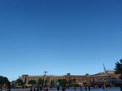 -艾提尕尔清真寺