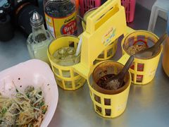 -榮泰米粉湯(Left Shop)