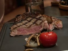 -恰餐厅及酒吧 CHAR Bar & Grill (北京丽都皇冠假日店)