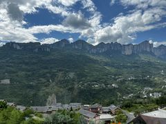 -鹿院坪生态旅游景区