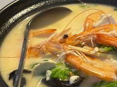 大虾烧白菜-1937青岛老味道·海肠捞饭·青岛菜(大鲍岛栈桥店)