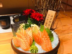 秒懂三文鱼-文三酒肆自助放题(新街口友谊广场店)