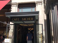 -Cafe Sacher(WIEN)