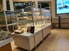 面包甜点陈列柜-奈雪的茶(华强北中航城店)