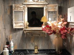 -M4·酒吧·威士忌·咖啡