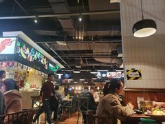 -亚马逊环球美食百汇(新城吾悦广场店)