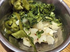 -柳州肥姨妈大骨螺蛳粉(曹路店)