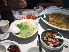 老坛酸菜活鱼-花椒俏川菜小馆(南海万达店)