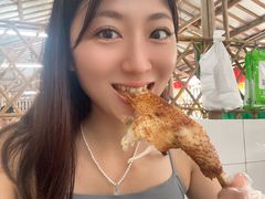 -满記土窑烧鷄波浪山莊
