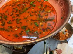 -成都你六姐·牛肉冒菜(上海环宇荟店)