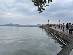 -湊湊火锅·茶憩(杭州湖滨银泰in77店)