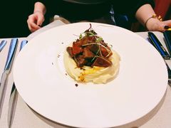 厚切和牛牛舌土豆泥-YUE·6·西式融合餐厅(外滩六号店)