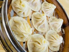 -香山胡记吴江路生煎(灵山路店)