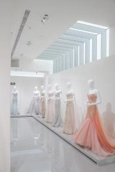 -南京宝娜嫁衣婚纱礼服馆(中央路店)