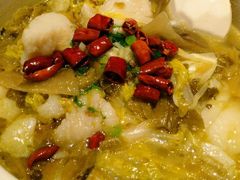 酸菜巴沙鱼-渝是乎酸菜鱼(龙旗购物中心店)