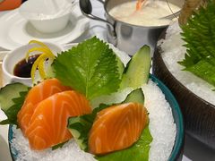 -红鼎豆捞·非遗鲍皇汤火锅(宝丰路店)