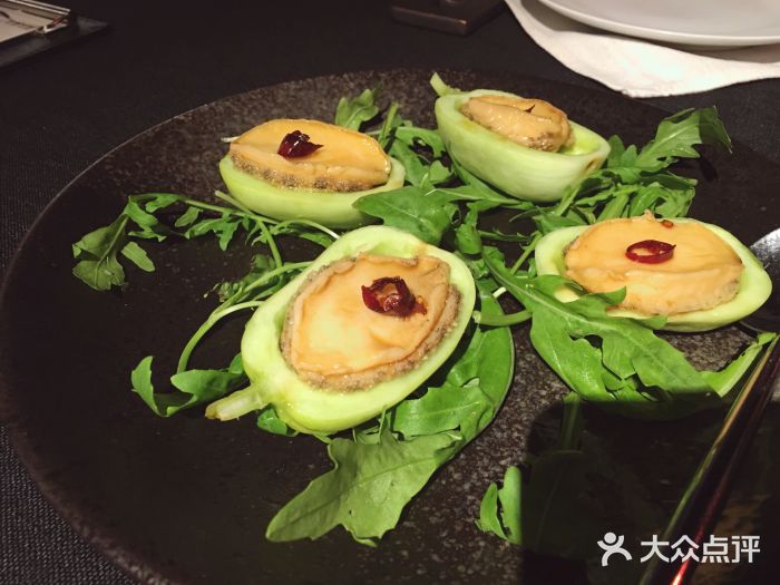 鲁采LU STYLE(新天地店)黄瓜伴鲍鱼图片