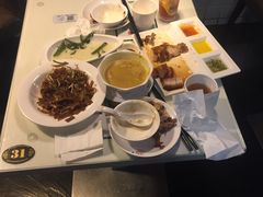 -新大咀港式茶餐厅(宝山万达店)