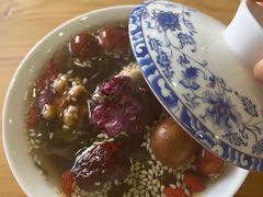 -三江源美食城