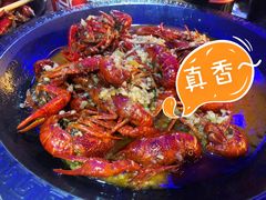 -沪小胖小龙虾(淮海中路旗舰店)