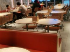 大堂-老乡鸡(上海白玉兰广场店)