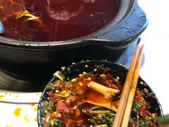 -钢管厂五区小郡肝串串香(奥克斯广场锦城万达店)