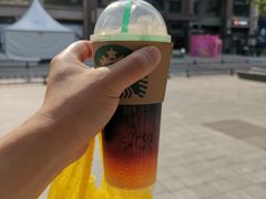 -星巴克臻选(北京世贸天阶店)