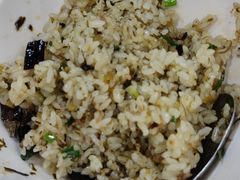 -凤凰路何眼镜香辣蟹(花果园店)