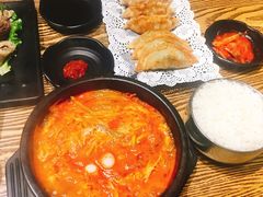 -吴草鸡爪오초닭발韩食堂(融恒盈嘉中心店)