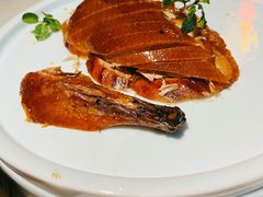 精品烤鸭-悦江(梅奔中心店)
