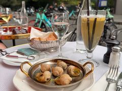 -乐蓬马歇百货公司(Rive Gauche)