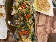 -两兄弟Song Pee Nong(2号店)