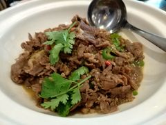 -老板很二(吉大店)