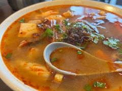 -大头虾越式风味餐厅(光明广场店)