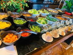 自助取餐区-富力丽思卡尔顿酒店·香荟全日制餐厅