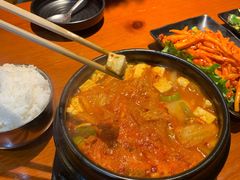 石锅泡菜汤-鑫日千里马朝鲜族小馆(总店)