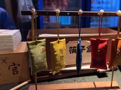 -哥老官重庆美蛙鱼头(西湖银泰十一哥店)