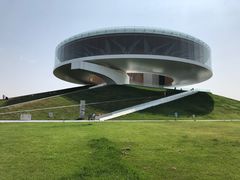 -郑东新区龙湖公共艺术中心