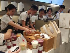 -奈雪的茶(市百一店)