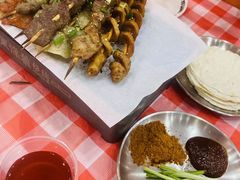 -東豫狼鲜货烧烤. 碳火烤鱼. 小龙虾(上海首店)