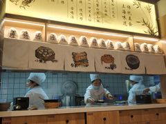 -馋三尺蟹粉小笼(人民广场店)