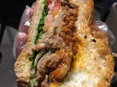 -HIGH FIVE哈福手工汉堡(桂林路店)