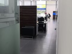 -杭州中升之星奔驰4S店(滨江店)