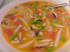 -桂满陇·手作小笼包&江南叫花鸡(中山公园店)
