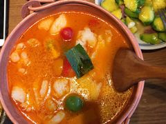 -云海肴·汽锅鸡·云南菜(天山百盛优客店)