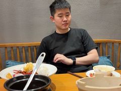 -莲餐厅·湖北菜·潜江小龙虾店(愚园路店)