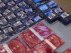 -霸王茶姬(上海恒基名人店)