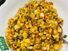 -绿草地·湘菜(7mall店)