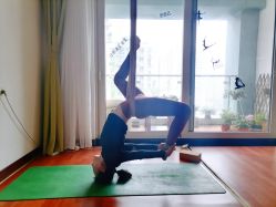 -Yvon yoga 瑜伽·精准体态管理中心