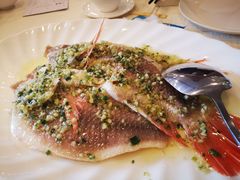 -顺峰海鲜酒楼(省府店)